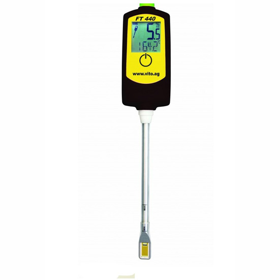 FT 440 VITO® Oil Tester with Easy to use "traffic light" warning system as well as digital display